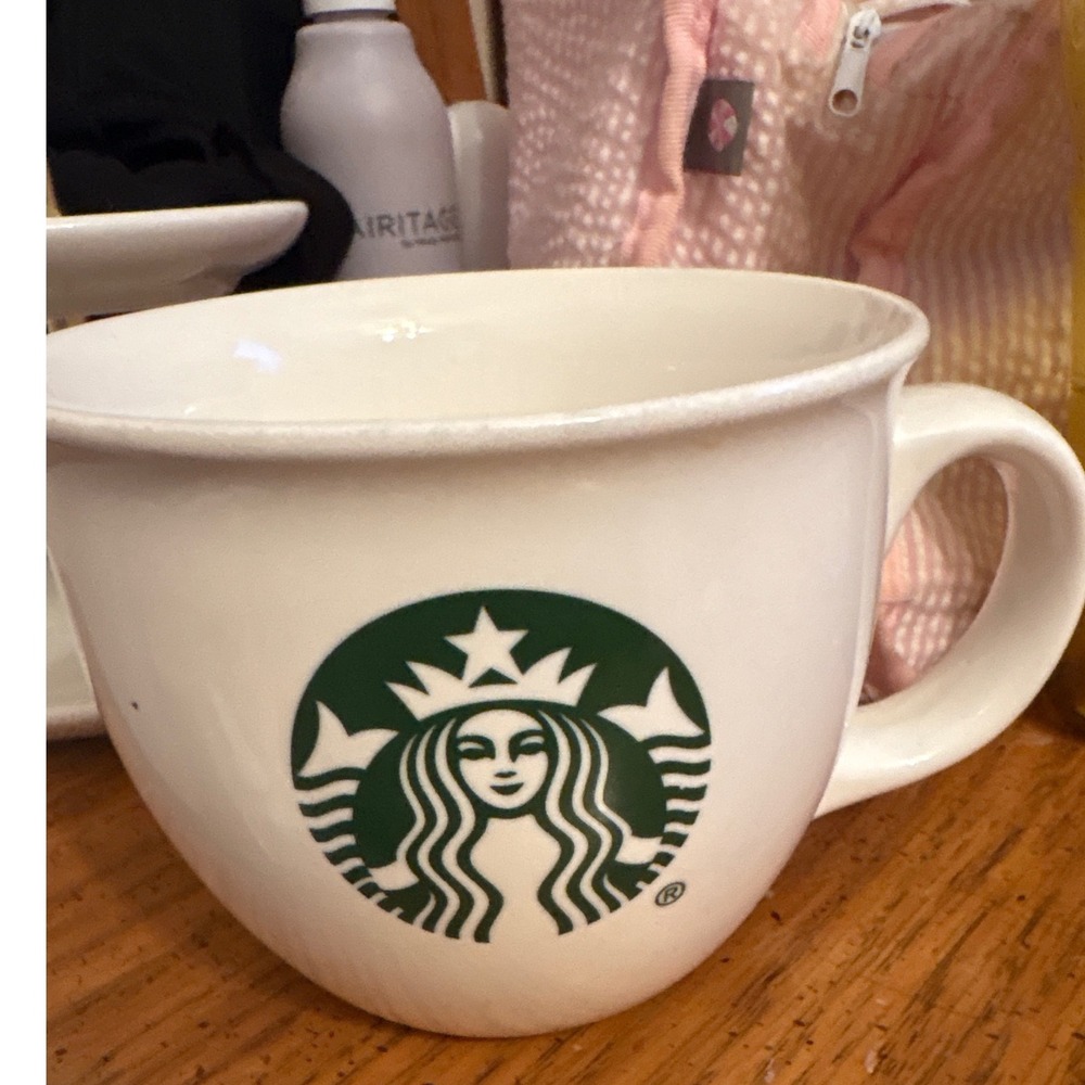 Starbucks 2016 White Ceramic Siren Logo Oversized Soup Coffee Mug 14oz